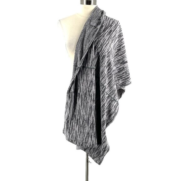 Lululemon Convertible Vinyasa Scarf Rulu Shuttle Jacquard Black Silver Grey - Picture 2 of 5